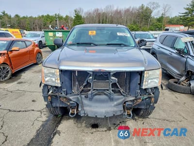 Piąte zdjęcie samochodu w środku: 2013 GMC SIERRA K1500 SLE VIN:1GTR2VE71DZ101473 - miniatura