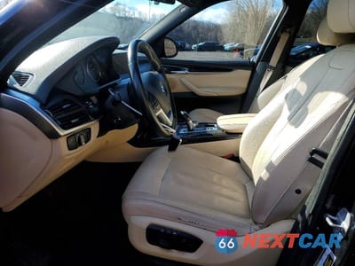 Zdjęcie 7 z 13 samochodu: 2017 BMW X5 XDRIVE35I VIN:5UXKR0C55H0U53286 - miniatura