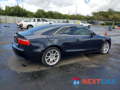 Trzecie zdjęcie samochodu z tyłu: 2010 AUDI A5 PREMIUM VIN:WAUCFAFR9AA072623 - miniatura