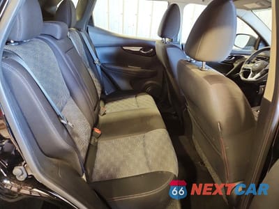 Zdjęcie 11 z 13 samochodu: 2019 NISSAN ROGUE SPORT SV VIN:JN1BJ1CR3KW629857 - miniatura