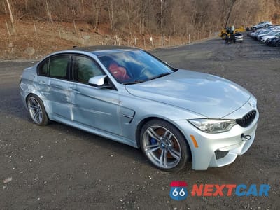 Czwarte zdjęcie samochodu z boku: 2016 BMW M3 VIN:WBS8M9C57G5D30679 - miniatura