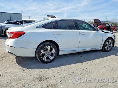 Trzecie zdjęcie samochodu z tyłu: 2018 HONDA ACCORD EX VIN:1HGCV1F44JA126423 - miniatura