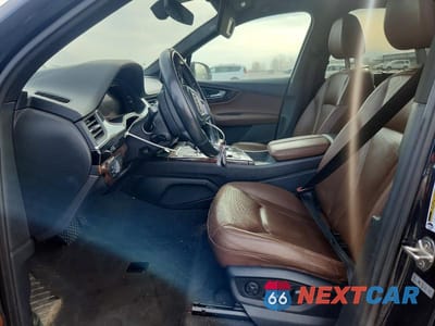 Zdjęcie 7 z 12 samochodu: 2017 AUDI Q7 PREMIUM PLUS VIN:WA1LAAF75HD024538 - miniatura