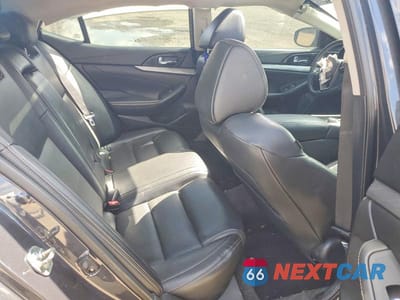Zdjęcie 10 z 12 samochodu: 2017 NISSAN MAXIMA 3.5 SL VIN:1N4AA6AP0HC391957 - miniatura