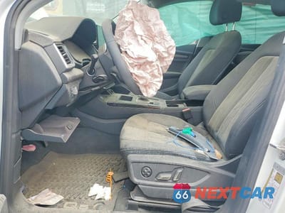 Zdjęcie 7 z 13 samochodu: 2024 AUDI Q5 PREMIUM 40 VIN:WA1ABAFY3R2038979 - miniatura