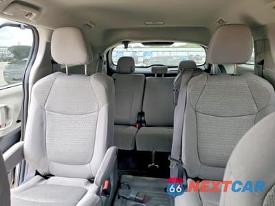 Zdjęcie 10 z 13 samochodu: 2021 TOYOTA SIENNA LE 8-PASSENGER VIN:5TDKRKECXMS034785 - miniatura