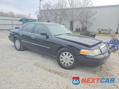 Czwarte zdjęcie samochodu z boku: 2010 FORD CROWN VICTORIA POLICE INTERCEPTOR VIN:2FABP7BV1AX117312 - miniatura