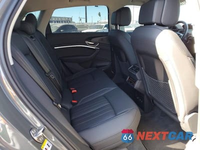 Zdjęcie 11 z 13 samochodu: 2024 AUDI Q8 E-TRON PREMIUM PLUS VIN:WA15AAGE3RB010978 - miniatura