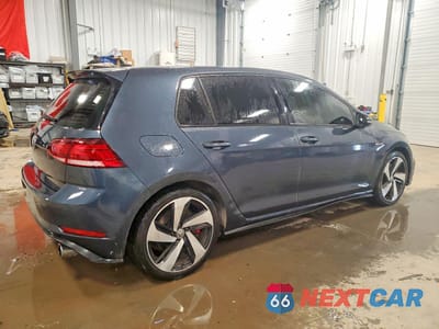 Trzecie zdjęcie samochodu z tyłu: 2018 VOLKSWAGEN GTI S VIN:3VW547AU3JM291173 - miniatura