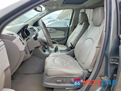 Zdjęcie 7 z 12 samochodu: 2010 CHEV TRAVERSE VIN:1GNLRGED0AJ221513 - miniatura