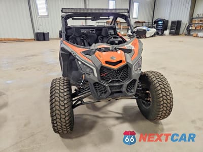 Zdjęcie 9 z 10 samochodu: 2019 CAN-AM MAVERICK X3 X DS TURBO R VIN:3JBVDAW40KK000136 - miniatura