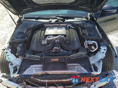 Zdjęcie 11 z 12 samochodu: 2018 MERCEDES-BENZ C 63 AMG-S VIN:55SWF8HB8JU237818 - miniatura