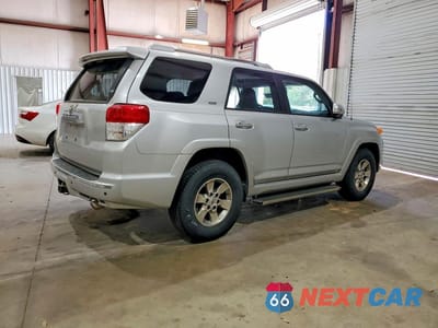 Trzecie zdjęcie samochodu z tyłu: 2010 TOYOTA 4RUNNER SR5 VIN:JTEZU5JRXA5013473 - miniatura