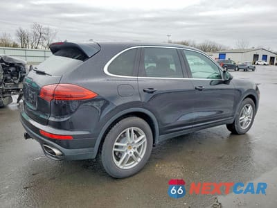 Trzecie zdjęcie samochodu z tyłu: 2016 PORSCHE CAYENNE VIN:WP1AA2A28GLA05239 - miniatura