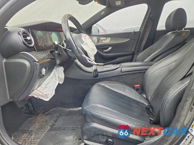Zdjęcie 7 z 12 samochodu: 2021 MERCEDES-BENZ E 350 4MATIC VIN:W1KZF8EBXMA921694 - miniatura