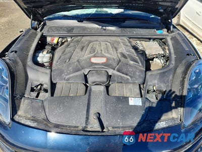 Zdjęcie 11 z 12 samochodu: 2021 PORSCHE CAYENNE TURBO VIN:WP1AF2AY6MDA36405 - miniatura