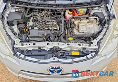 Zdjęcie 11 z 12 samochodu: 2014 TOYOTA PRIUS C ONE VIN:JTDKDTB37E1064558 - miniatura