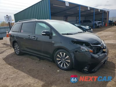 Czwarte zdjęcie samochodu z boku: 2019 TOYOTA SIENNA LIMITED PREMIUM 7-PASSENGER VIN:5TDDZ3DC4KS223803 - miniatura
