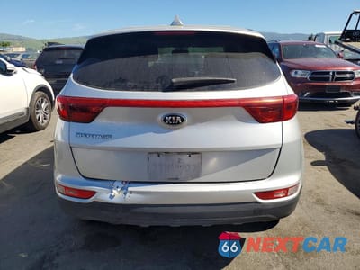 Zdjęcie 6 z 12 samochodu: 2017 KIA SPORTAGE LX VIN:KNDPMCAC5H7121235 - miniatura