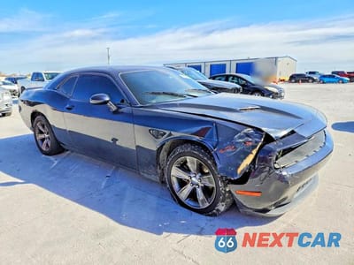 Czwarte zdjęcie samochodu z boku: 2019 DODGE CHALLENGER SXT VIN:2C3CDZAG6KH694262 - miniatura
