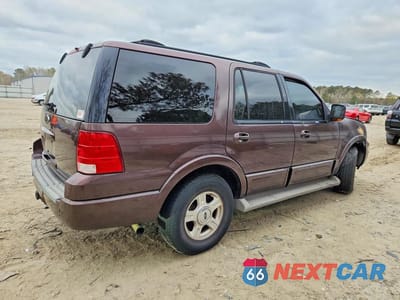 Trzecie zdjęcie samochodu z tyłu: 2004 FORD EXPEDITION EDDIE BAUER VIN:1FMFU18L24LA27204 - miniatura