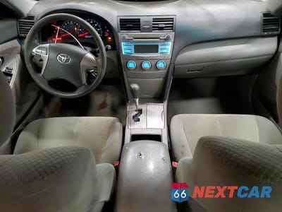 Zdjęcie 8 z 12 samochodu: 2008 TOYOTA CAMRY LE VIN:4T4BE46K38R037429 - miniatura