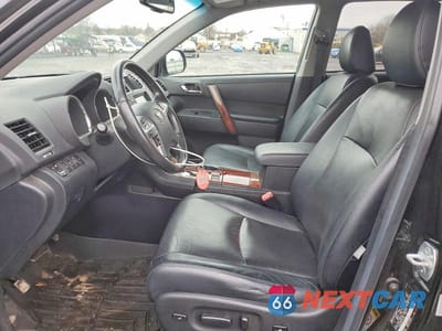 Zdjęcie 7 z 12 samochodu: 2012 TOYOTA HIGHLANDER VIN:5TDDK3EH2CS131105 - miniatura