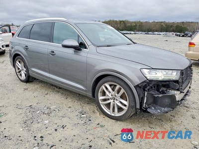 Czwarte zdjęcie samochodu z boku: 2017 AUDI Q7 PRESTIGE VIN:WA1VAAF74HD019744 - miniatura