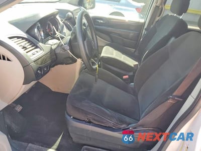 Zdjęcie 7 z 13 samochodu: 2016 DODGE GRAND CARAVAN SE VIN:2C4RDGBGXGR321512 - miniatura