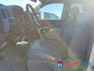 Zdjęcie 7 z 12 samochodu: 2016 CHEVROLET SILVERADO DUMP TRUCK VIN:1GB4KYCG1GF187778 - miniatura