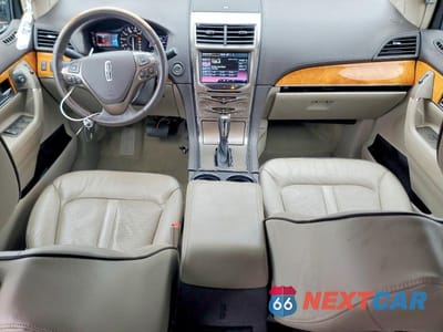 Zdjęcie 8 z 12 samochodu: 2014 LINCOLN MKX VIN:2LMDJ8JK0EBL07025 - miniatura