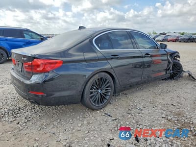 Trzecie zdjęcie samochodu z tyłu: 2020 BMW 540 I VIN:WBAJS1C02LCD57165 - miniatura