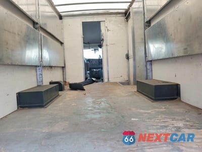 Zdjęcie 10 z 13 samochodu: 2022 CHEVROLET EXPRESS G3500 VIN:1GB0GSF77N1140094 - miniatura