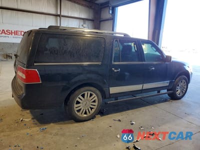 Trzecie zdjęcie samochodu z tyłu: 2012 LINCOLN NAVIGATOR L VIN:5LMJJ3J54CEL06938 - miniatura