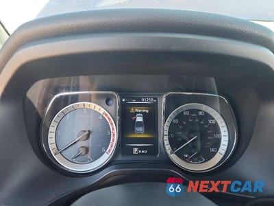 Zdjęcie 9 z 11 samochodu: 2017 NISSAN TITAN XD PRO-4X 4WD 5.0L V8 TDSL VIN:1N6BA1F41HN508432 - miniatura