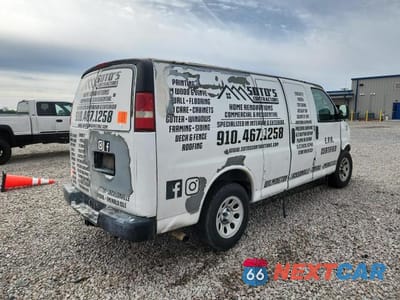 Trzecie zdjęcie samochodu z tyłu: 2010 CHEVROLET EXPRESS G1500 VIN:1GCUGADX8A1121591 - miniatura