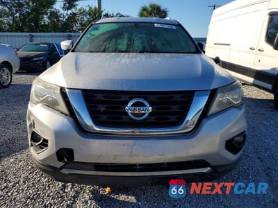Piąte zdjęcie samochodu w środku: 2019 NISSAN PATHFINDER SV VIN:5N1DR2MN0KC577245 - miniatura