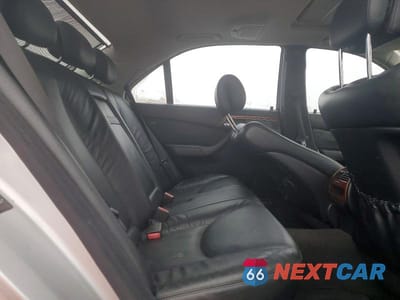 Zdjęcie 10 z 11 samochodu: 2005 MERCEDES-BENZ S 430 4MATIC VIN:WDBNG83J35A438371 - miniatura