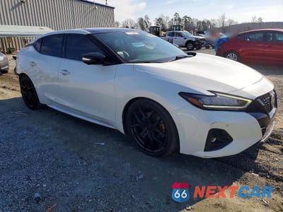 Czwarte zdjęcie samochodu z boku: 2022 NISSAN MAXIMA 3.5 SR VIN:1N4AA6EV8NC502968 - miniatura