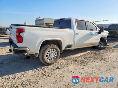 Trzecie zdjęcie samochodu z tyłu: 2021 CHEV SILVERADO K2500 HEAVY DUTY LTZ VIN:1GC1YPEY6MF302707 - miniatura