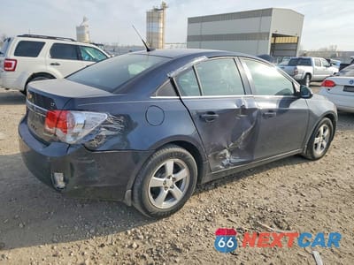 Trzecie zdjęcie samochodu z tyłu: 2014 CHEVROLET CRUZE LT VIN:1G1PC5SB7E7132763 - miniatura