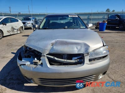 Piąte zdjęcie samochodu w środku: 2000 NISSAN SENTRA XE VIN:3N1CB51D4YL335348 - miniatura