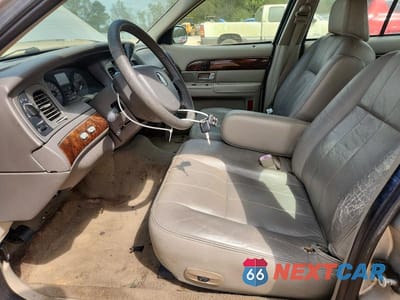 Zdjęcie 7 z 12 samochodu: 2008 MERCURY GRAND MARQUIS LS VIN:2MEFM75V08X612108 - miniatura