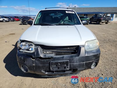 Piąte zdjęcie samochodu w środku: 2006 FORD ESCAPE XLT VIN:1FMYU93126KB07933 - miniatura