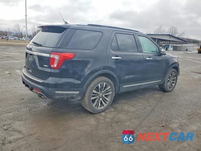 Trzecie zdjęcie samochodu z tyłu: 2018 FORD EXPLORER PLATINUM VIN:1FM5K8HT4JGA61871 - miniatura