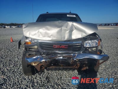 Piąte zdjęcie samochodu w środku: 2005 GMC SIERRA K2500 HEAVY DUTY VIN:1GTHK23U75F973775 - miniatura