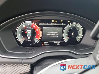 Zdjęcie 9 z 12 samochodu: 2025 AUDI SQ5 PREMIUM PLUS VIN:WA1B4AFY9S2028378 - miniatura