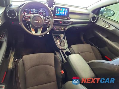 Zdjęcie 8 z 12 samochodu: 2024 KIA FORTE LXS VIN:3KPF24AD4RE840042 - miniatura