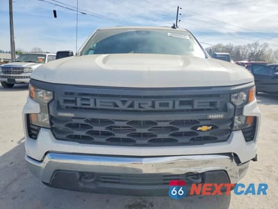 Piąte zdjęcie samochodu w środku: 2025 CHEVROLET SILVERADO K1500 VIN:1GCPKAEK8SZ207324 - miniatura