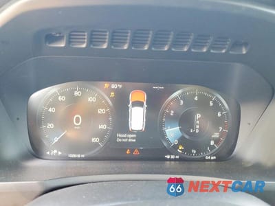Zdjęcie 9 z 13 samochodu: 2017 VOLVO XC90 T6 VIN:YV4A22PK1H1130177 - miniatura